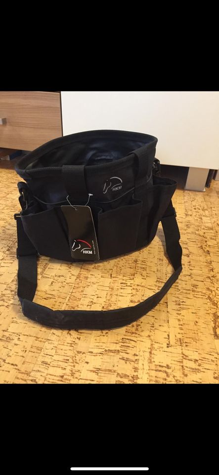 Putztasche HKM mit Bürsten -neu- in Bürstadt