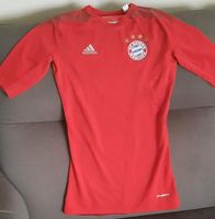 Adidas FC Bayern techfit Shirt Gr. S München - Berg-am-Laim Vorschau