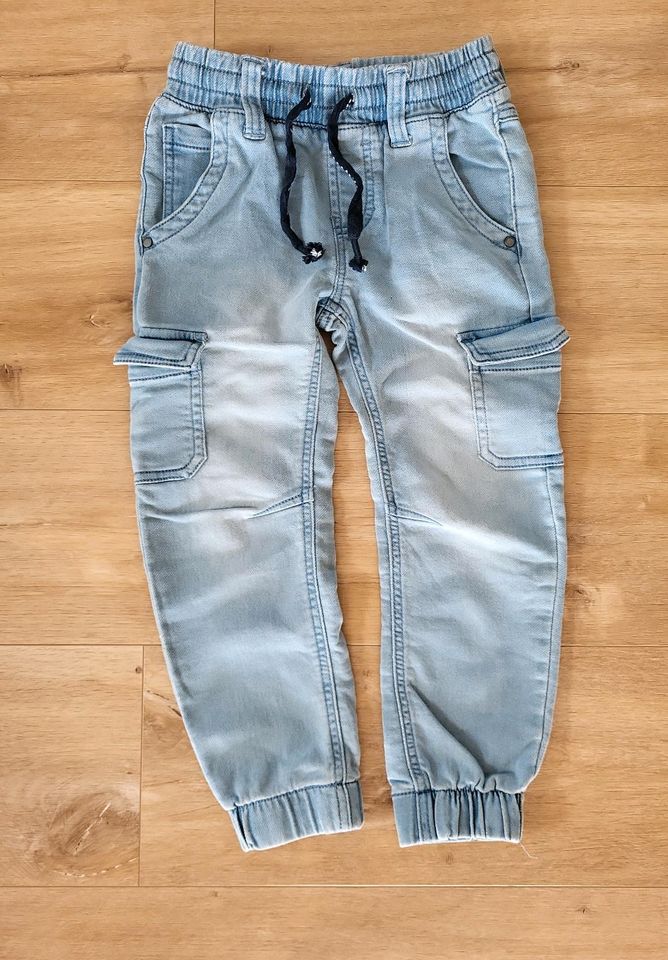 Jeans Größe 110 in Grünberg