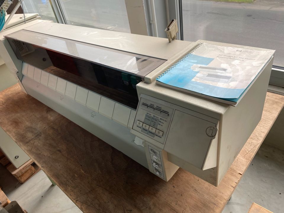 Großformat Drucker HP DesignJet 200 A1 in Hessisch Lichtenau