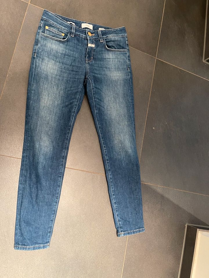 Closed Baker Gr. 26 Sommerjeans NEU Tory Burch in Wiesbaden