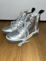 DIESEL S-RUA MC W Damenschuhe Gr. 36 - Silber NEU! RAR* Leipzig - Leipzig, Zentrum Vorschau