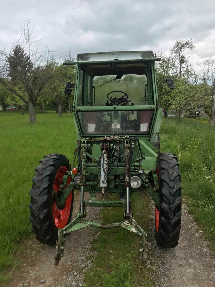 Fendt 275 Geräteträger GT GTFS in Aichtal