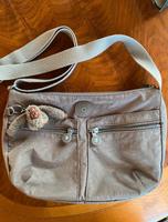 Kipling Tasche Khaki grün sehr guter Zustand Crossbody Baden-Württemberg - Mosbach Vorschau