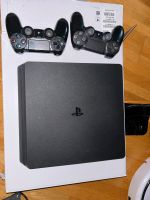 PlayStation 4 mit zwei Controller und 4 spiele Nordrhein-Westfalen - Remscheid Vorschau