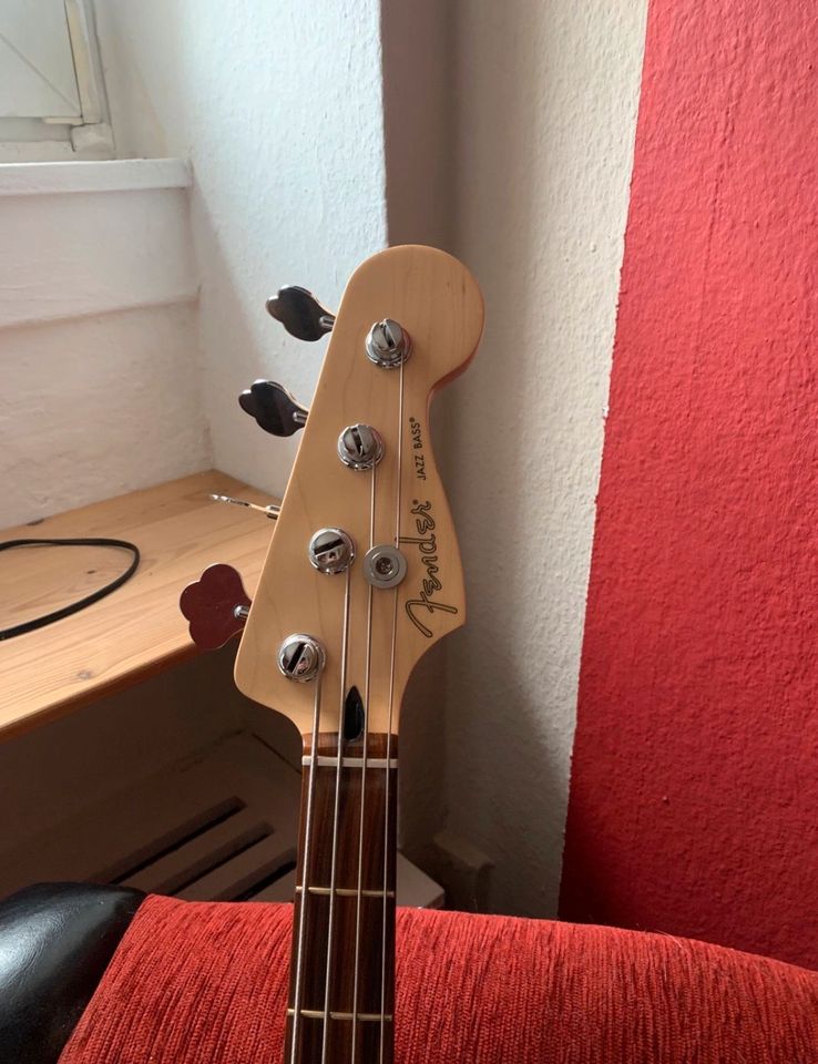 Fender Player Jazz Bass Black Schwarz - Wie neu in Gießen