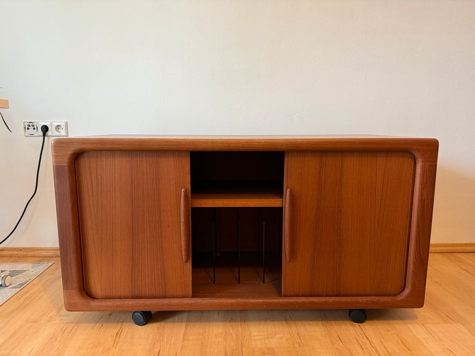 Dyrlund Teak Sideboard Rollkommode Dänisches Design 1960er MCM in Essingen