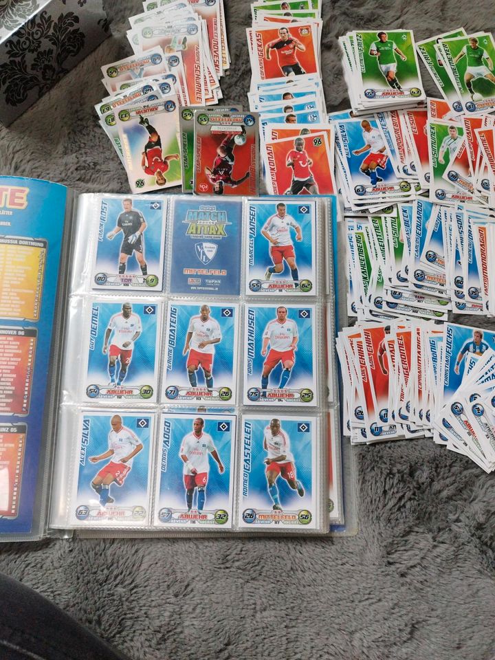 Match Attax Karten 660 Fussballkarten in Diez