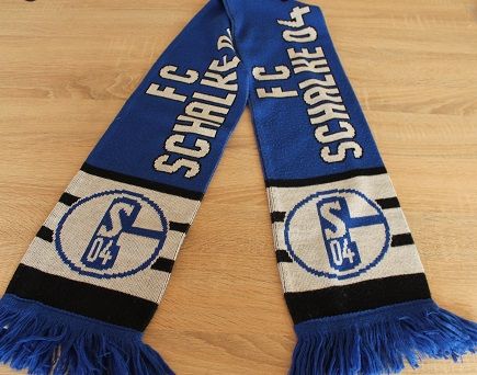 FC Schalke 04 Schal Fan Artikel in Baden-Württemberg - Vöhrenbach | eBay  Kleinanzeigen ist jetzt Kleinanzeigen