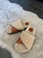 Chloe Slipper  Damenschuhe Lammfell Nordrhein-Westfalen - Siegen Vorschau