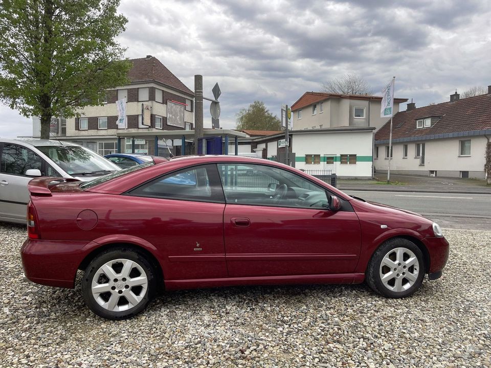Opel Astra G Coupe 2.2 16V in Paderborn