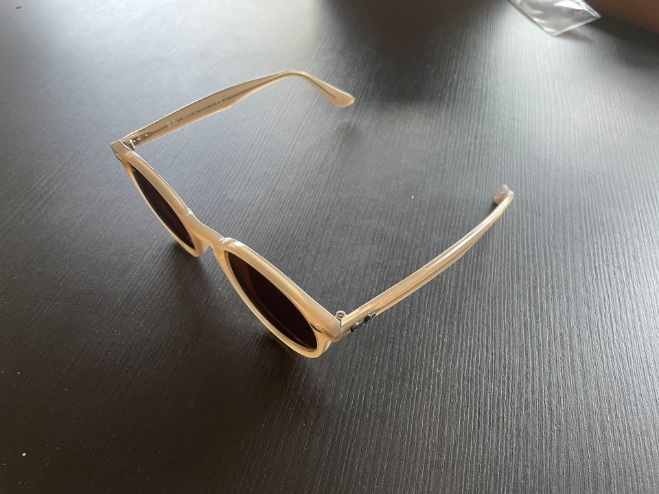 Rayban Ray-Ban Sonnenbrille Sunglasses biege Neu in Stuttgart