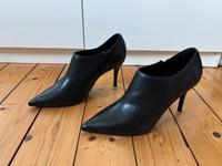 Mango Premium Stiefeletten Sandaletten Ankle Boots Leder schwarz Bielefeld - Bielefeld (Innenstadt) Vorschau