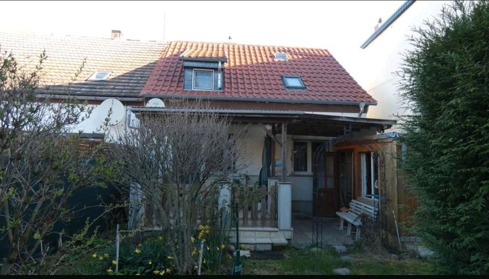 39443 Atzendorf Haus mit grossem Garten und Garage zu vermieten in Atzendorf