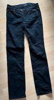 Herren Damen unisex Hose Armani AJ Gr. 31 L schwarz Armani Jeans Frankfurt am Main - Nieder-Erlenbach Vorschau