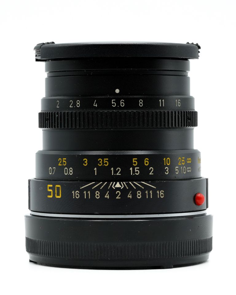 Objektiv Leica Summicron-M 1:2/50 mm in Velbert