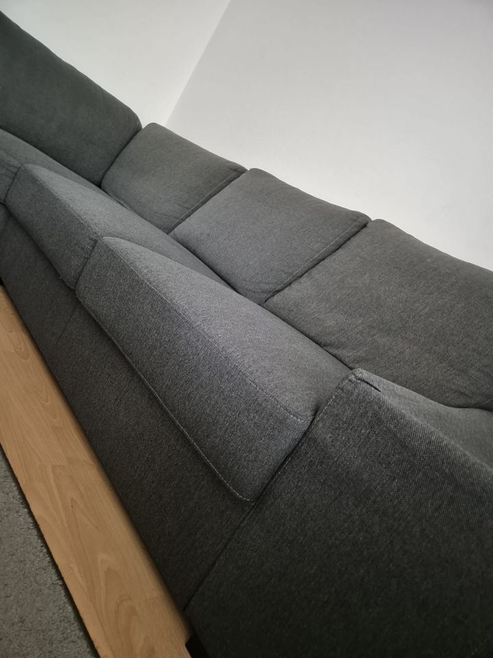 Ecksofa/ L-Form in Eching (Kr Freising)