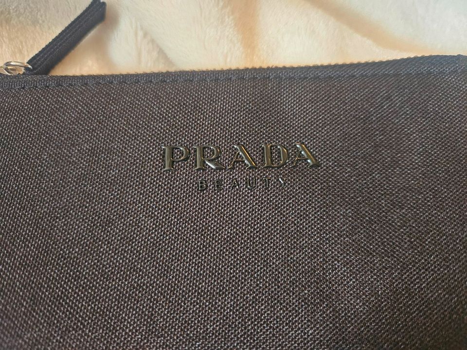 Prada beauty Pochette schwarz in Schwabach