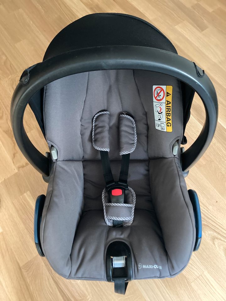 Maxi Cosi, Auto Kinder Sitz mit Verkleinerung, Abholung in Weilerbach