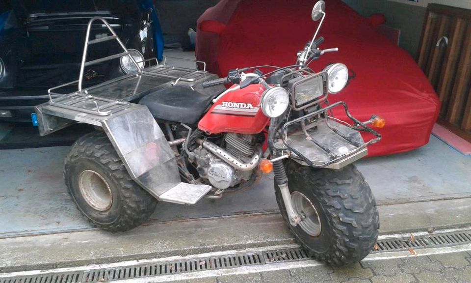 honda atc 250 big red in Bergisch Gladbach