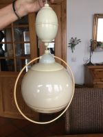 Chremfarbene Retro Deckenlampe Glas/Bakelit Hessen - Pohlheim Vorschau