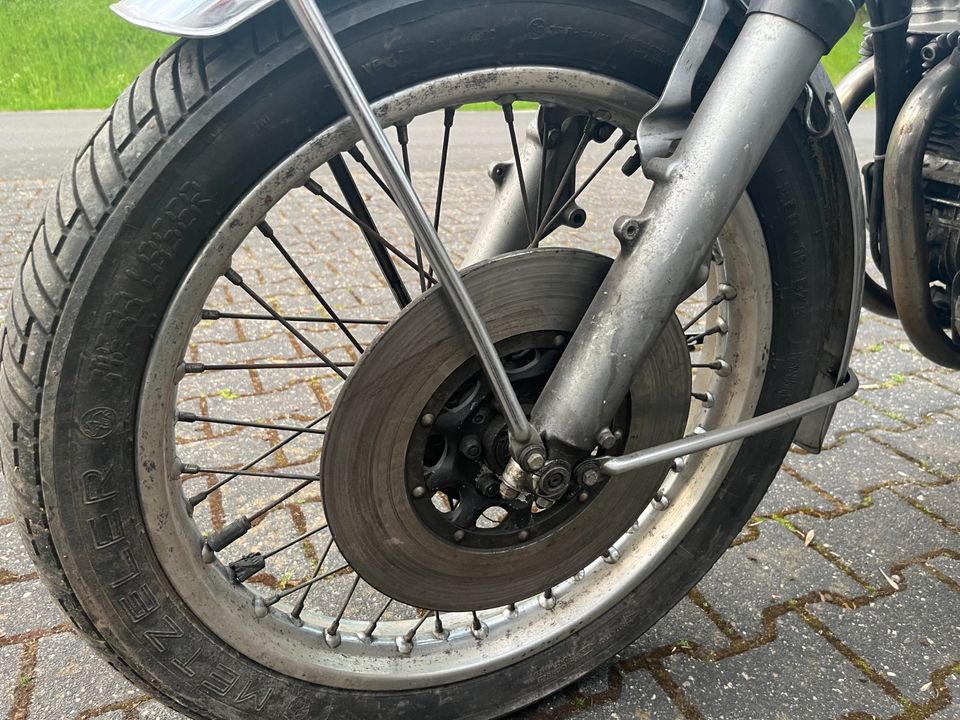 Honda CB 750 Restaurationsobjekt zu verkaufen in Strotzbüsch