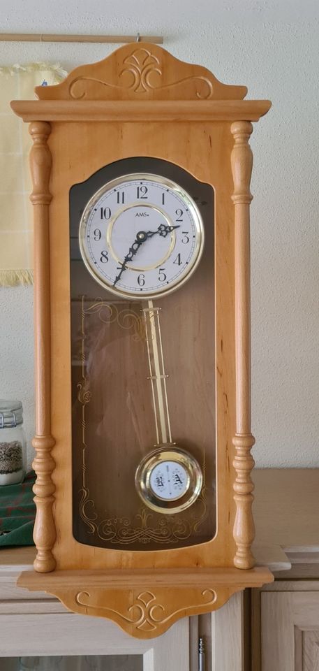 AMS Wanduhr mit Pendel - Nr.7013/16 in Altomünster