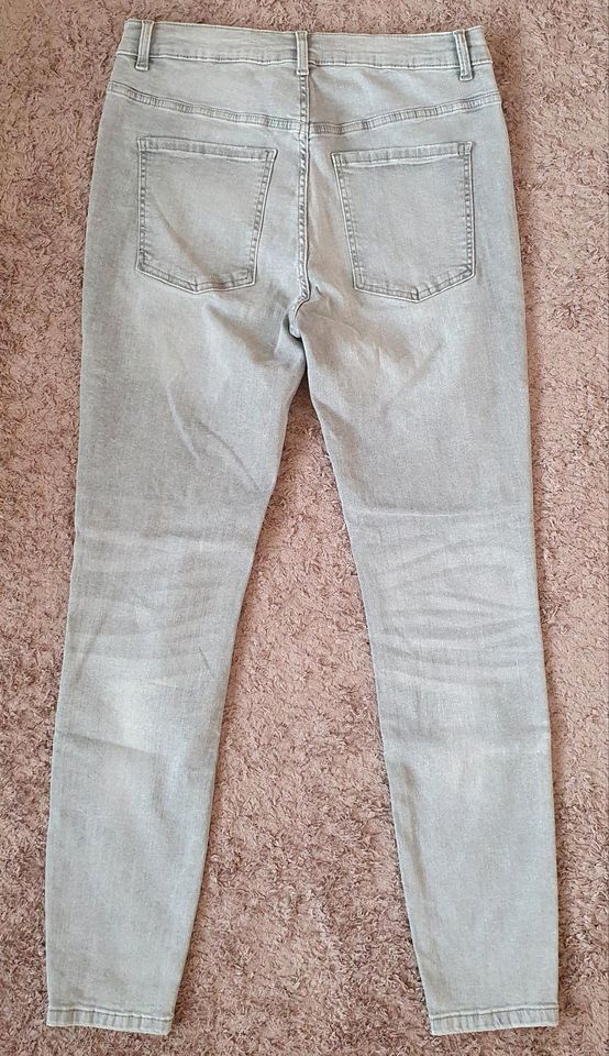 Damen Jeans Grau Skinny High Waist Amisu W33 in Nordrhein-Westfalen -  Euskirchen | eBay Kleinanzeigen ist jetzt Kleinanzeigen