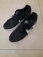 Nike Air Max Schuhe in Größe 44,5 Bayern - Nördlingen Vorschau