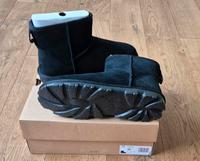 Original UGG Lammfellstiefel, W Essential Mini, Größe 41 Lindenthal - Köln Sülz Vorschau