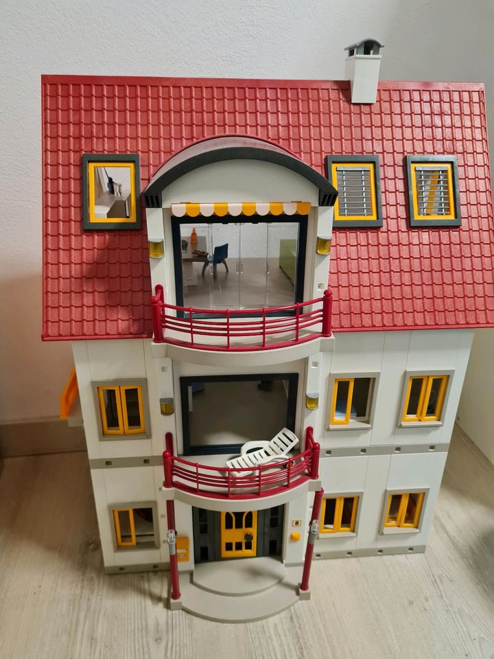 Playmobil Wohnhaus plus weitere Etage und Zimmer in Herne