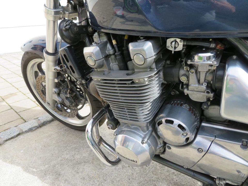 Kawasaki ZEPHYR 1100 in Heldenfingen