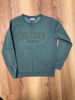 Pullover Tommy Hilfiger Original Sweatshirt Kleidung Sachsen-Anhalt - Dessau-Roßlau Vorschau