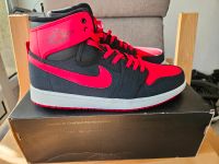 Nike Air Jordan 1 KO Bred US 12,5 / EU 47 wie US 12 EU 46 Frankfurt am Main - Nordend Vorschau