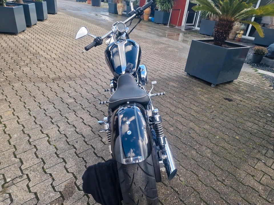 Harley Davidson Sportster 1200 Breitreifen Custombike in Waldenburg