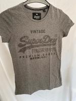 Superdry T-Shirt, Größe XS, grau Nordrhein-Westfalen - Lemgo Vorschau