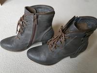 Mustang Stiefeletten/40 Sachsen-Anhalt - Hötensleben Vorschau