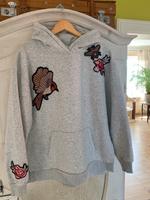 H&M Hoodie mit Applikationen - Grau - Gr. L = 46 Harburg - Hamburg Neuenfelde Vorschau