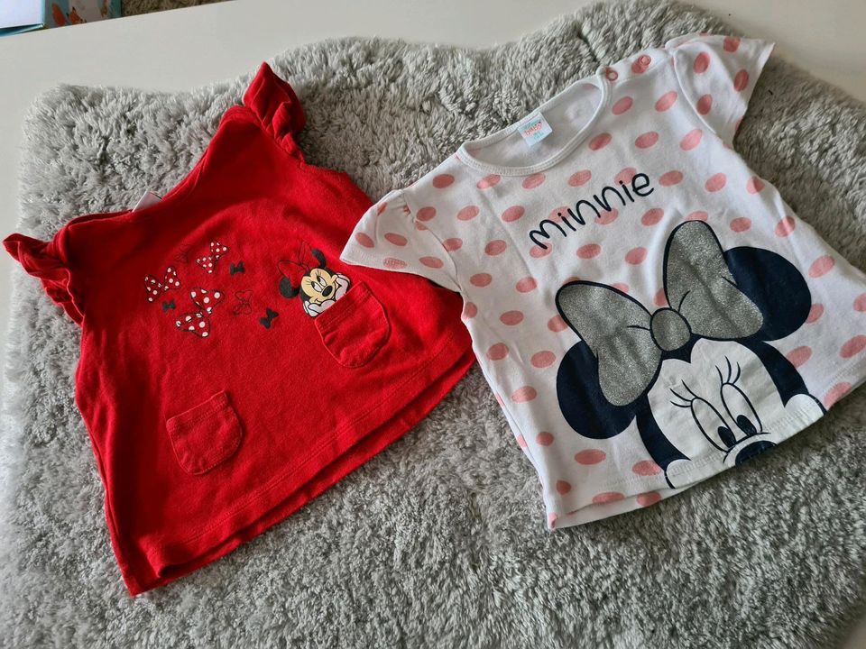 2 Shirts Minnie Mouse Disney in Schwerin