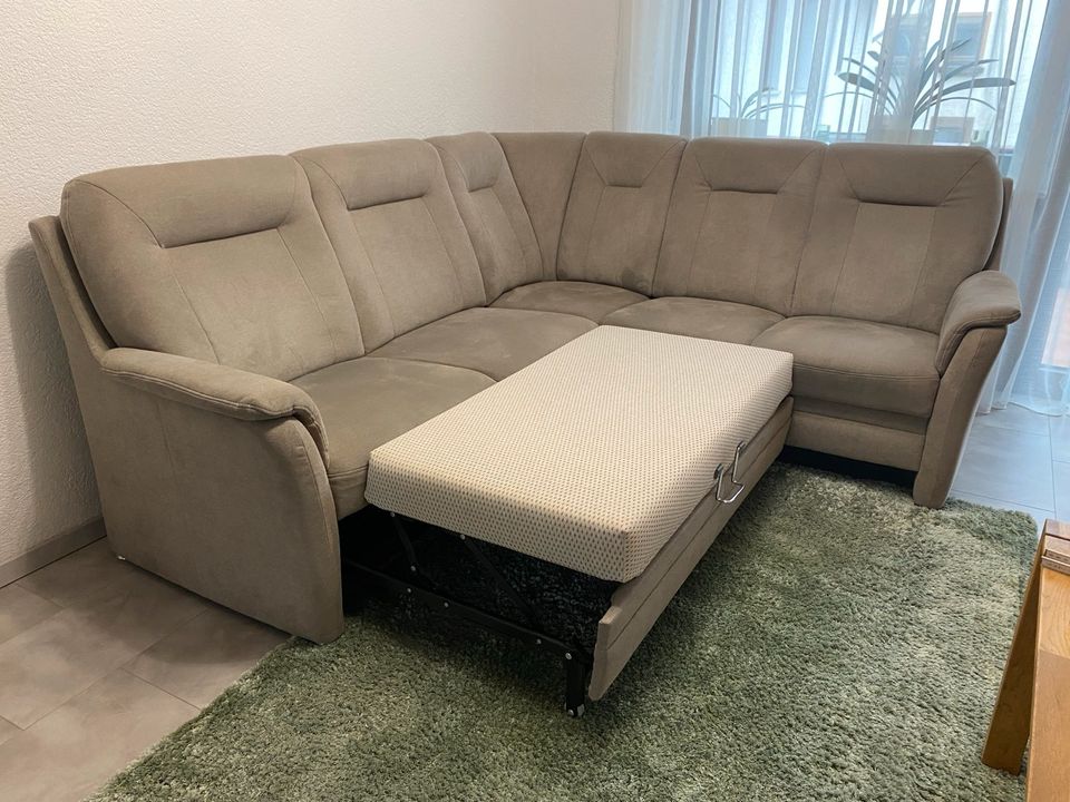 Couch, Schlafsofa in Wetzlar