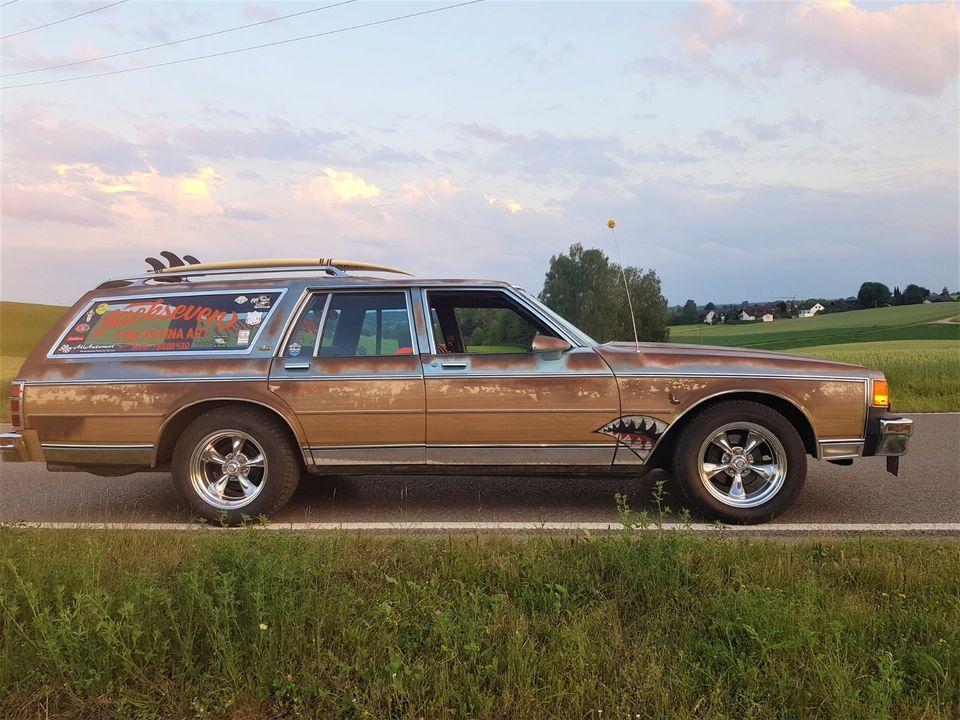 Chevy - Chevrolet - Hot Rod - US Car - Pick Up - Station Wagon in Friedberg