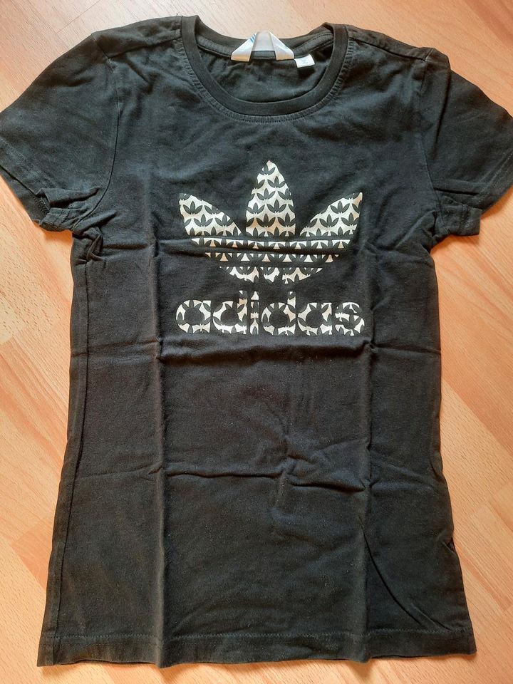 Adidas t shirt schwarz gold damen hotsell