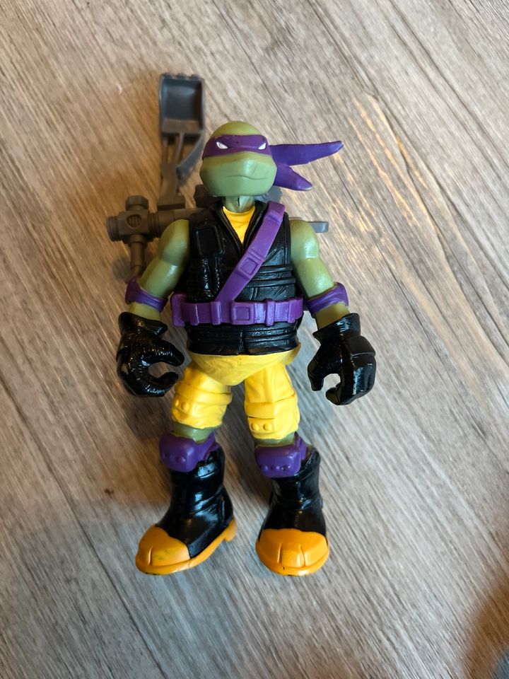 Teenage Mutant Hero Turtles Figuren 2012 und 2013 in Langwedel