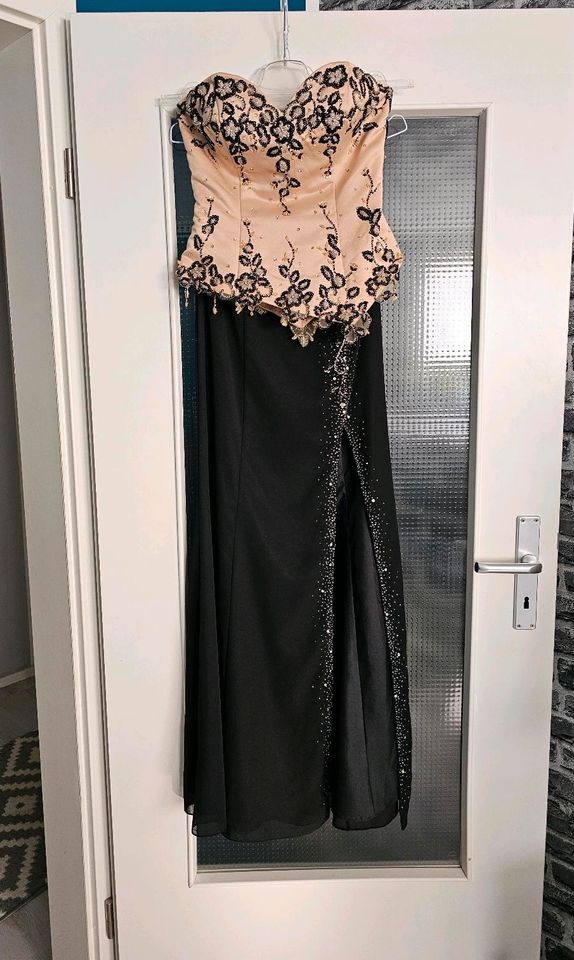 Abschlusskleid Abikleid Abendkleid Magic Nights 34 XS schwarz bei in Hamburg