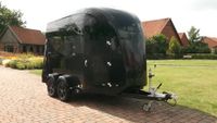 Careliner L Ultimate Black! Pferdeanhänger! Vollpoly! Niedersachsen - Stolzenau Vorschau