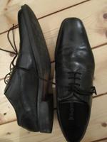 Bugatti Herrenschuhe 1 Paar schwarz Gr. 43 1x getragen Hamburg - Altona Vorschau