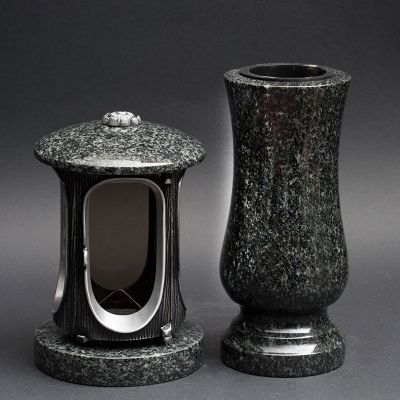 Grablampe Grabschmuck Set Vase  Grablaterne aus Granit Impala in Nürnberg (Mittelfr)