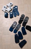 27 28 29 30 Antirutschsocken stoppasocken anti  grau schwarz blau Nordrhein-Westfalen - Soest Vorschau