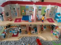 Playmobil Hotel 5265 mit Disko, Bus, Taxi und Pool Hessen - Melsungen Vorschau