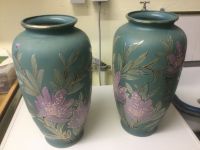 2x grün Vase mit Blumenmotiv Hessen - Neu-Anspach Vorschau